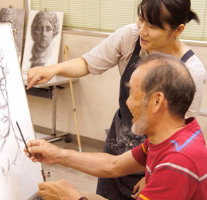 生徒さんと講師の触れ合い muryou